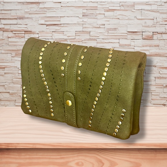 Street Level Olive Suede Gold Studded Crossbody Clutch NWOT 🫒 - Picture 1 of 8